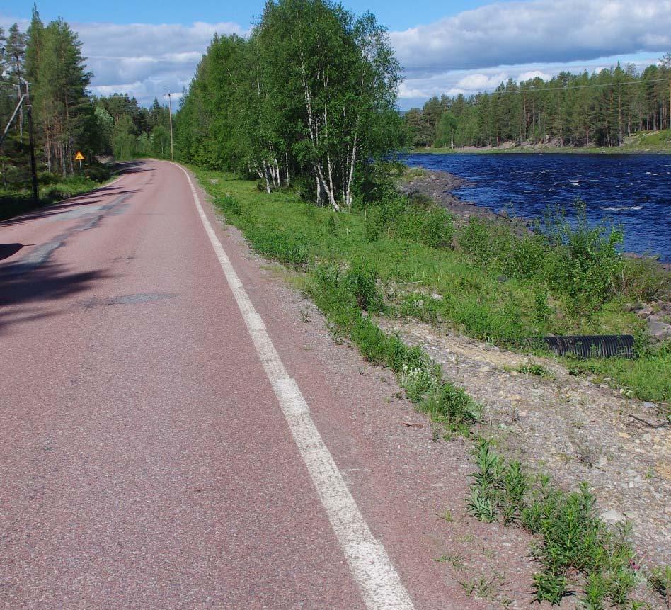 KONSEKVENSUTREDNING EXEMPEL 2 2017-01-01 6 (7) 4. Länsväg som löper parallellt med vattendraget. Vägen är inte klassificerad som del av Funktionellt Prioriterat Vägnät.