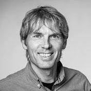THOMAS WÅGBERG PROFESSOR I FYSIK MED INRIKTNING MOT NANOFYSIK OCH MATERIAL 1 JUNI 2017 Thomas Wågberg är född 1971. Han är uppvuxen i Örnsköldsvik och avlade masterexamen i fysik 1996.