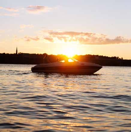AKTIVT LIV I SKÖN MILJÖ Öster Mälarstrand har blivit ett favoritställe för många Västeråsbor, som gärna kommer