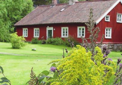 Haakon Haakonsson regerade mellan åren 1217 1263 och lät uppföra ett kloster vid Dragsmark, strax väster om Munkedal.