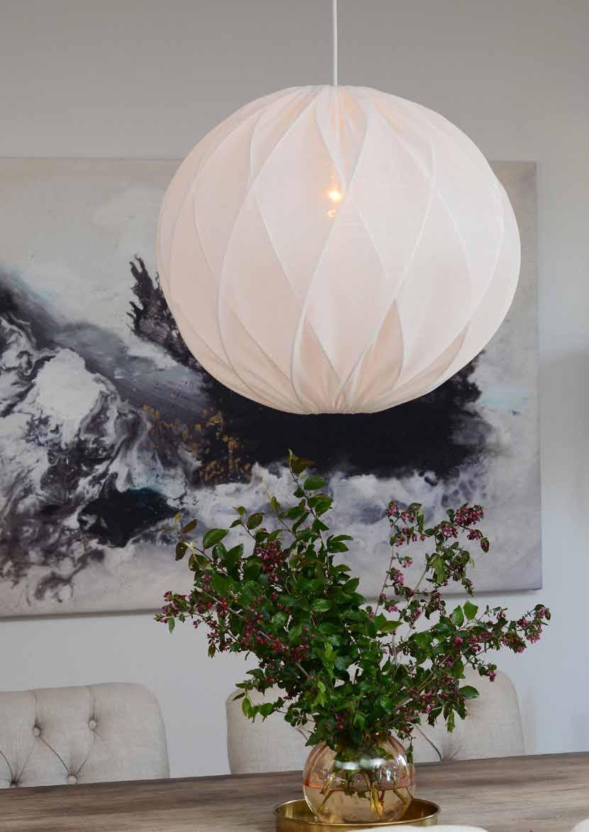 TWISTER BY HALLBERGS Taklampa. Namn: Lovenia Art.