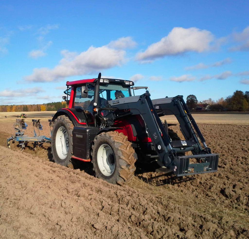 Biogasdrift i arbetsmaskiner lutrapport av regeringsuppdrag rifttester visar att dual fuel-traktorer med biogas och diesel som bränsle fungerar bra. Bränslekostnaderna att köra på gas är något lägre.