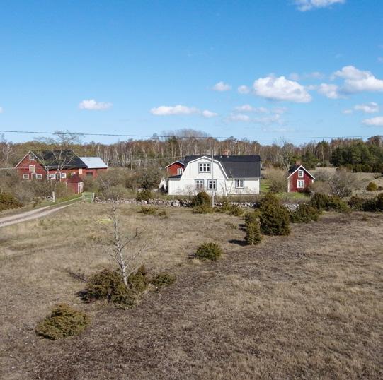 SÖDVIK Fritidshus - 4 rum och kök - 110 m² + poolhus 60 m² - Södvik UTGÅNGSPRIS: 2 695