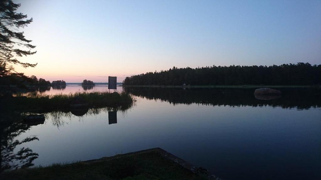 Kommentarer från olika håll av svarsområdet Slutändan av Vårdöuddsvägen Fin utsikt! Poäng för lugnet och naturnärheten!