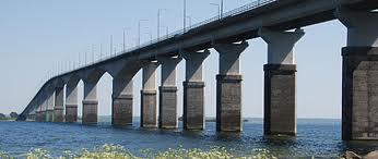 Balkbro t ex Ölandsbron Balkbro är den vanligaste brosorten i Sverige. De är enkla och billiga att bygga.