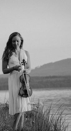 16 Edsbergs slott Edsbergssalong Cellostudenterna vid Edsbergs slott spelar bl.a. Berio, Henze, Ginastera, Dutilleux, Lutoslawski och Beck.