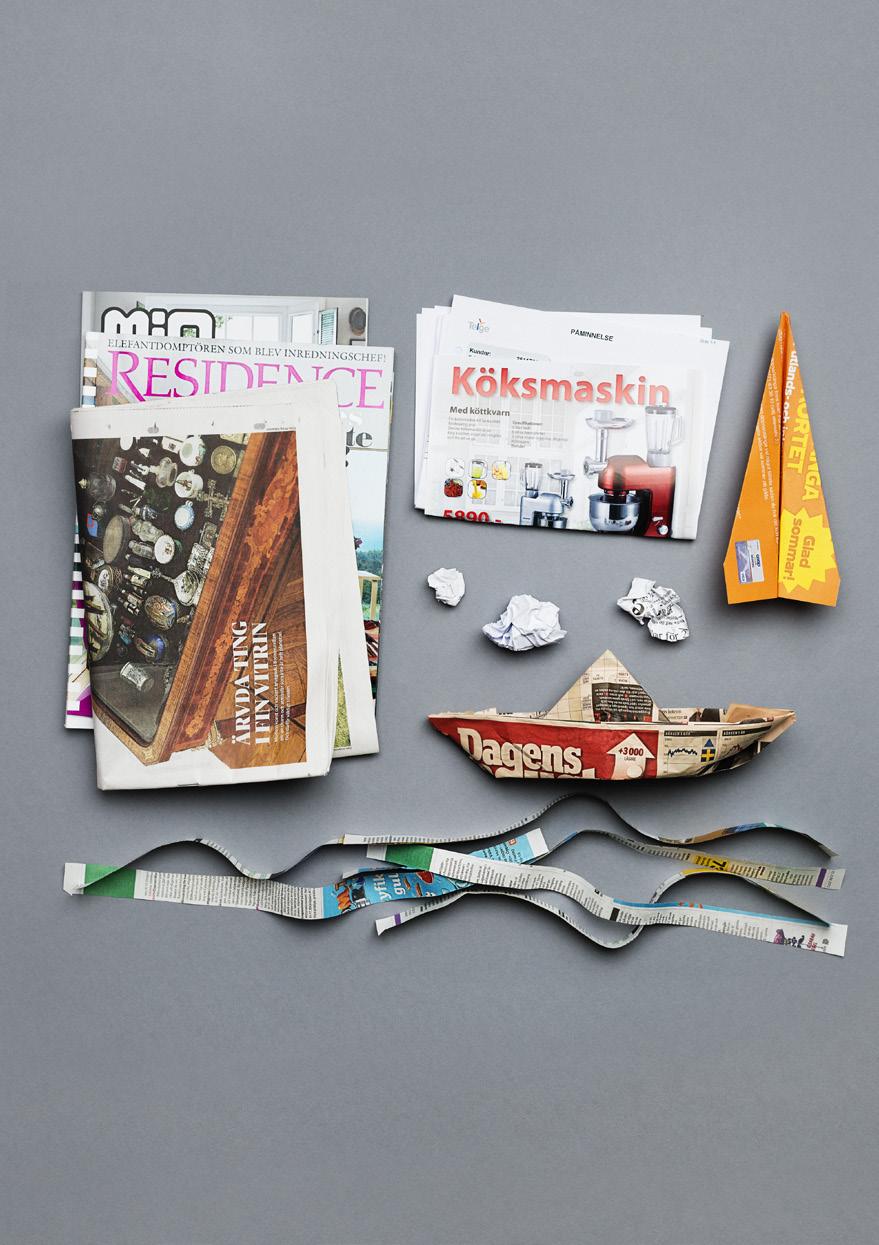 Tidningar och returpapper EXEMPEL PÅ TIDNINGAR OCH RETURPAPPER Dagstidningar, tidskrifter, reklamblad Telefonkataloger, pocketböcker Skrivpapper Ta bort plastpåsar och påklistrade reklamlappar.