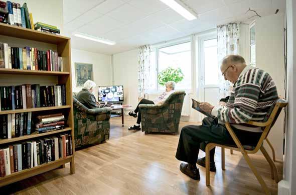 Vi ville komma närmare centrum, förut bodde vi på Heden i Munkfors, det ligger en bit bort.