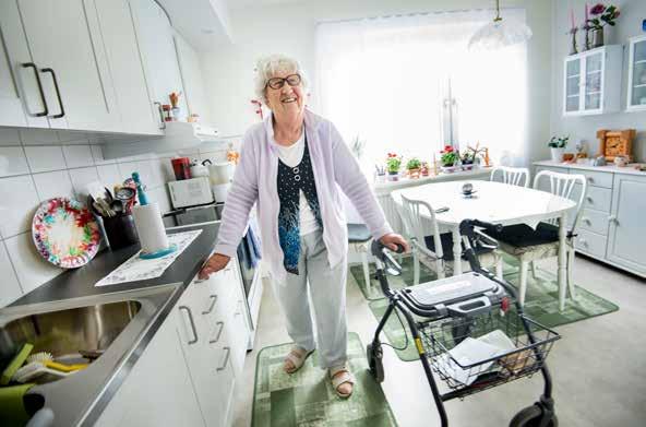 Vi ser att folk har kunnat flytta från villor och hyreslägenheter till bättre anpassade boenden.