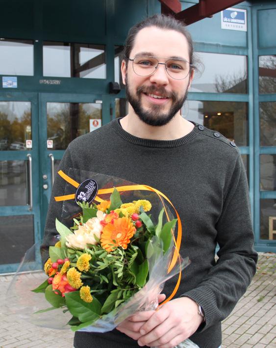 Vår devis är att vi leker och lär för framtiden, och nu känns det som vi överensstämmer med den ännu mer, säger rektor Tove Thyni. I dag har Herrestorpskolan 360 elever.