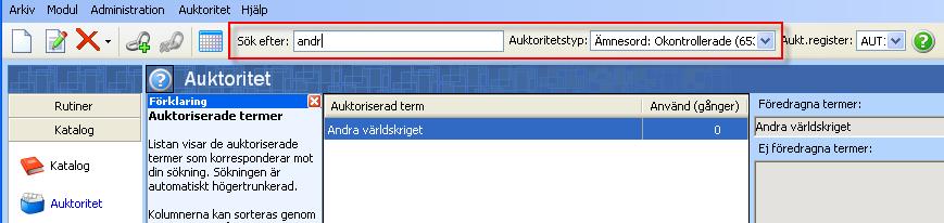 Markera termen som ska förses med en hänvisning, och klicka på knappen Skapa en