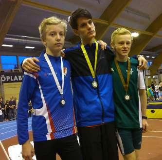 Guld F12 Höjd 1,44 Brons F12 Längd 4,26 Luciaspelen, Sätra 13-14/12 2014 2014-12-14 12:54 Framgångarna fortsatte på 2014-års sista tävling! Bilden ovan.