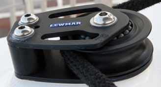 2 2xM12 / 2xM16 HTX Footblock Specifications Part No Size Description Weight g oz 29195061 50 HTX Footblock 145 5.11 29196061 60 HTX Footblock 158 5.