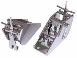 Perfekt för halkiga nätter och slöa luncher Dimensions Diagram 66840079 C B A Kättingstopp, specifikationer Part Number Chain Size A B C mm in mm in mm in mm in 66840077 8 5 16 110 4 5 16 65 2 1 2 79