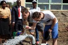 Utöver detta projekt bidrar vi även till de vattenprojekt som Zelmerlöw & Björkman Foundation genomför i Kenya