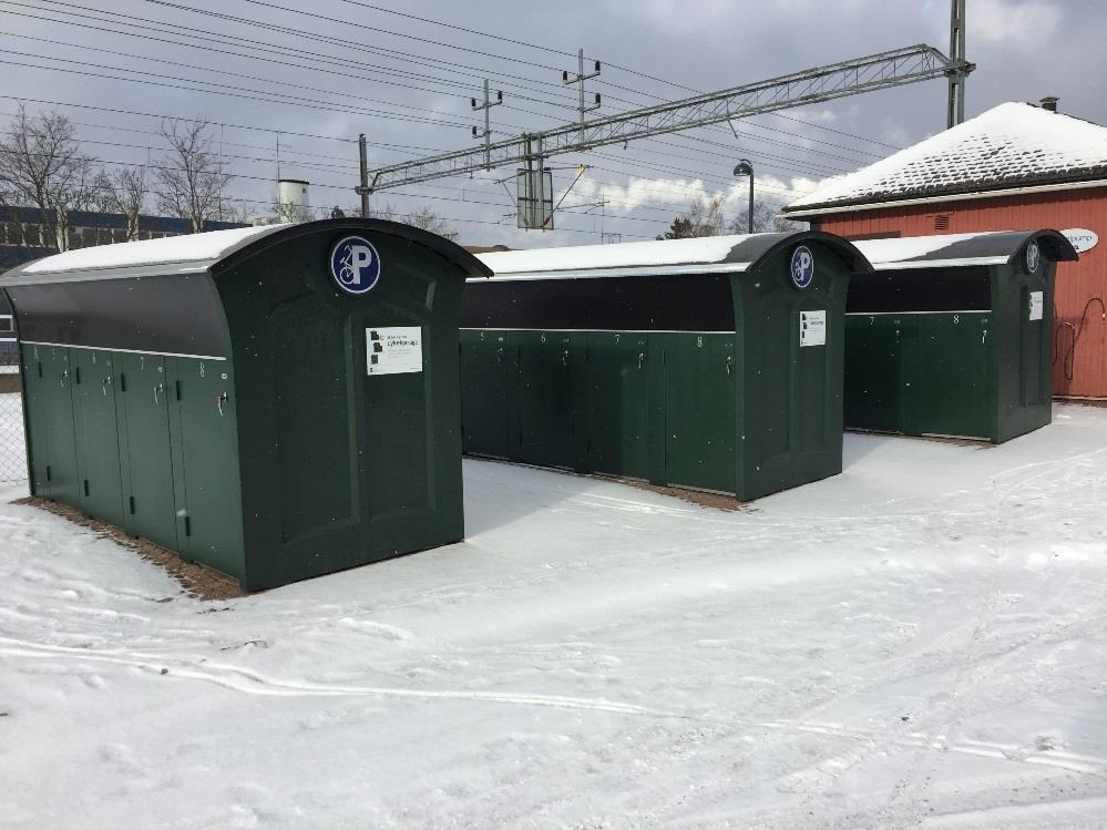 Figur 32 - Cykelboxar intill tågstationen Cykelvägvisning Det finns idag ingen heltäckande cykelvägvisning i Tranås kommun.