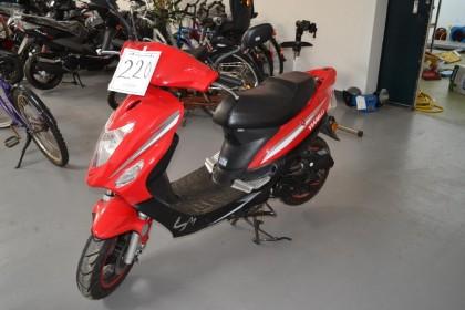 moped Viarelli, ca 90mil, nyckel saknas