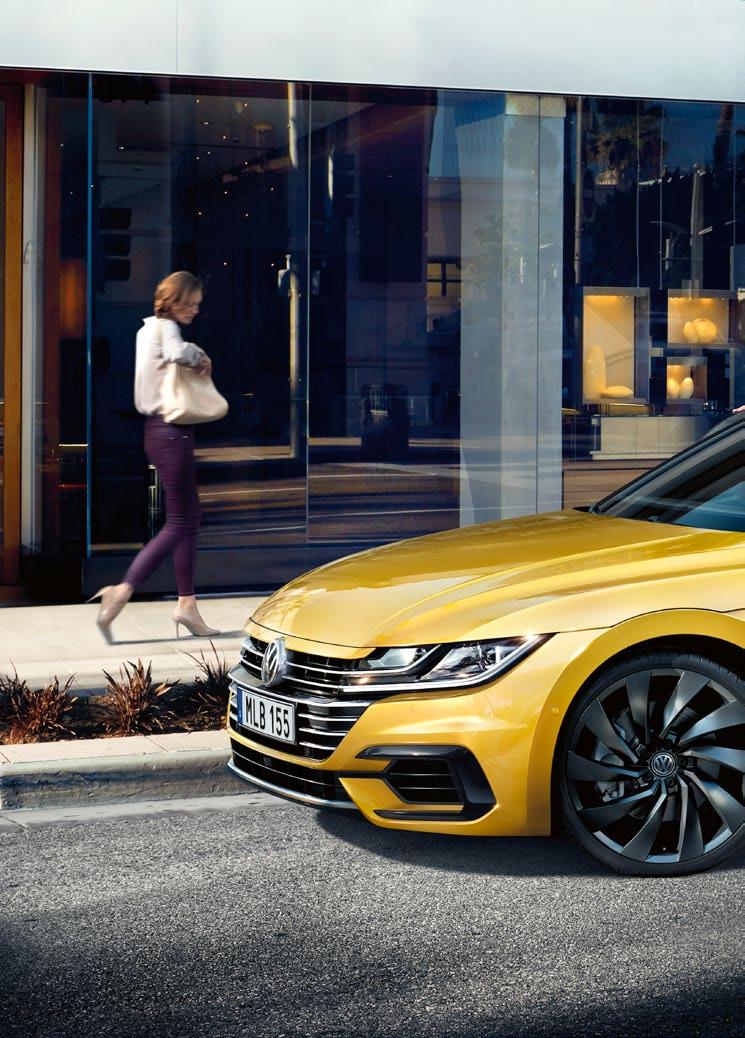 Nya Arteon» Arteon kombinerar designdetaljer från klassiska sportbilar med elegansen och rymligheten hos en fastback.
