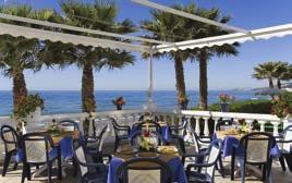 Hotel Perla Marina är vårt nya lyxhotell på stranden. Bo här i vinter! Care Visst kan du komma ner även om du inte är i nyskick!