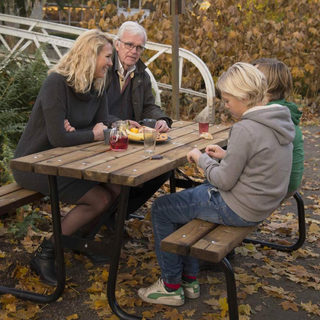 se NF2592 HANSA, PICKNICKBORD FÖR BARN 4 410 KR Ordinarie