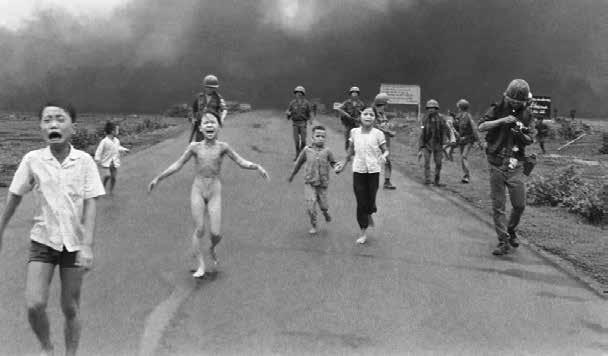 Endast Guds kärleks kraft kan läka ditt hjärta Den 8 juni 1972 beordrades amerikanskt flyg att fälla napalmbomber över byn Trang Bang i Sydvietnam.