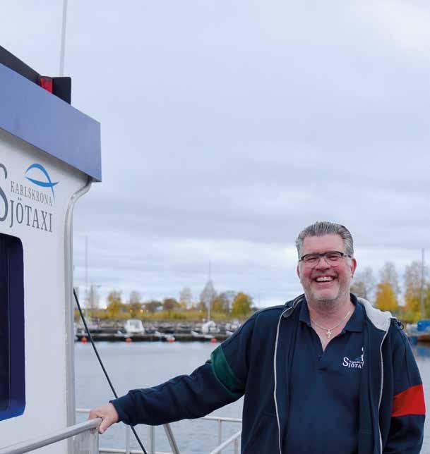 förlåtelsen och upprättelsen. Det har blivit en styrka i mitt liv, men också något jag mer än en gång klamrat mig fast vid när det blåst. Hur viktig var gemenskapen i församlingen under tonårstiden?