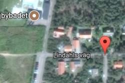 PLATS 21 Nytt problem, Ska åtgärdas, et åtgärdat, Struket, ej åtgärd Lindahls väg Uppe vid skogsdungen är en samlingsplats utsiktsplatsen.