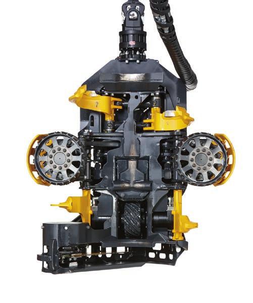 30 SKÖRDARAGGREGAT 31 PONSSE H7 EUCA PONSSE H77 EUCA Maximal öppning marvalsar Kapdiameter, en sågning Matningssystem Matningskraft Matningshastighet Vikt från (utan rotator) 650 mm 640 mm 3 drivande