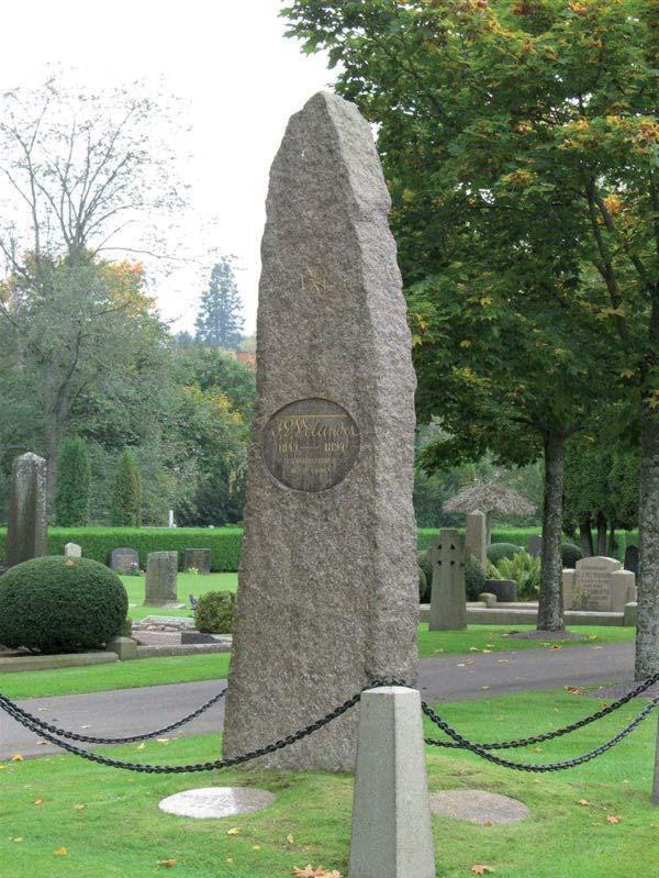 Trots vissa förändringar så har kyrkogården i stort bevarat sin karaktär från anläggandet 1893 med strikt rutnätsplan, gravar i raka rader och rumsskapande trädrader.