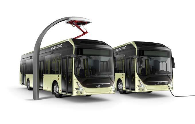 11 BUSSAR Största ordern hittills på helt elektriska bussar Leveranserna steg med 24% Rörelsemarginal på 3,3% (4,3) Ny Volvo 7900 Electric med nästa generations batteriteknik Nästa generations