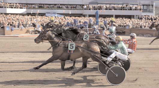 Åby Stora Pris - Heat B (Gr. I Int.) Åby 9 september. Lätt bana. 1.400.000 kr. 1640 m.. 1 Red Chili Pirat 11,6 1.000.000 58 Kihlström Örjan 2 Passionate Kemp* (FI) 11,6 250.