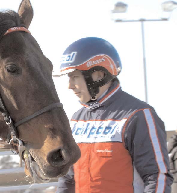Walmann Roger, Stallarholmen Solvalla 23.378.089 5. Svanstedt Åke, Kvänum Axevalla 21.908.904 6. Kolgjini Lutfi, Veberöd Jägersro 20.528.708 7. Bergh Robert, Sundsvall Bergsåker 14.764.512 8.