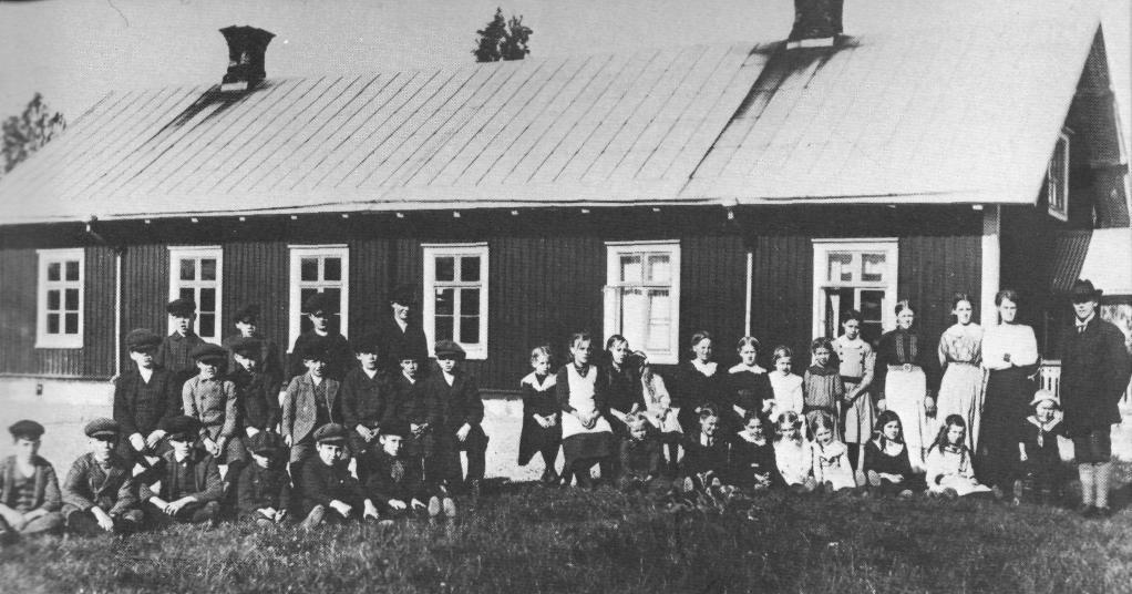 1870-talet blev en stor skolbyggnadsepok i Karlskoga.