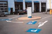 00 Premium Standards - Multi-Brand 32 Personbilar och företagsbilar, Försäljning och 21 20 19 19 Internal Signage Formelement för placering på marken Fristående oval 13 Clip med