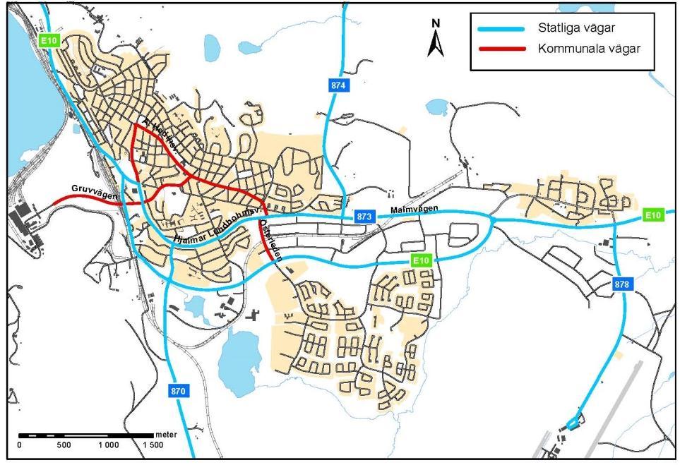 2.2 Befintlig infrastruktur Sedan 2003 passerar väg E10 genom Kiruna, söder om dagens stadscentrum, längs Lombololeden som är en tvåfilig väg där hastighetsbegränsningen huvudsakligen är 70 km/h.