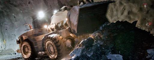 Massorna kommer att transporteras ut, och byggmaterialet in, via arbetstunnlarna.