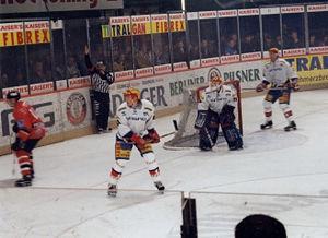 Den första matchen i Sverige spelades