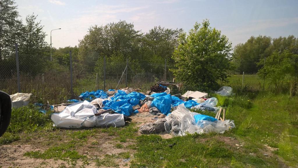 Som hanteringen av plastpåsar sker i Sverige är