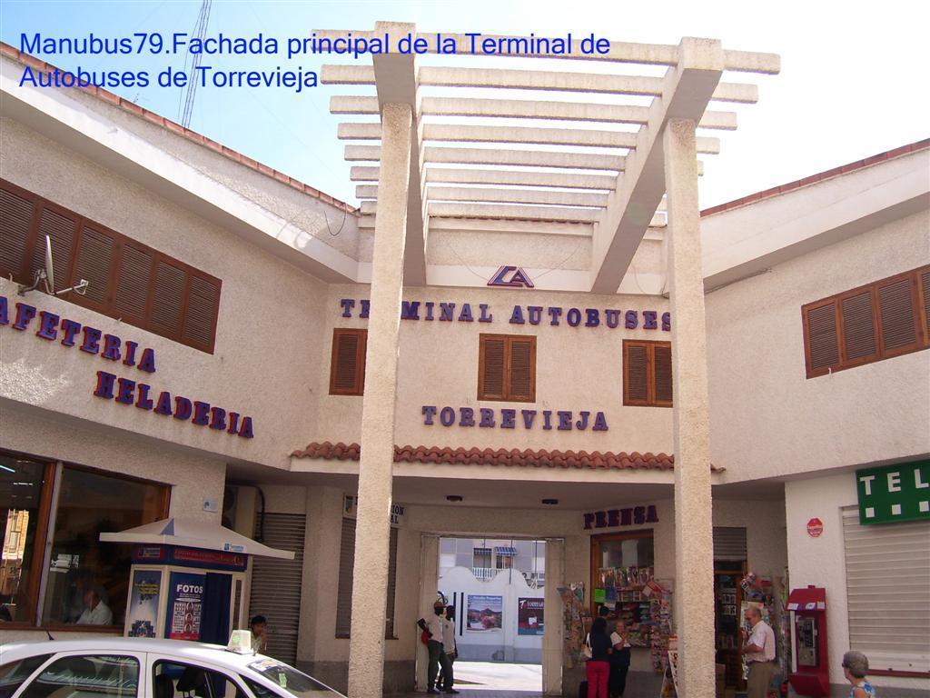 28 Torrevieja Alicante Alicante Torrevieja Station Flygplats Flygplats Station 07.00 08.50 08.00 08.45 09.00 09.50 10.00 10.45 11.00 11.
