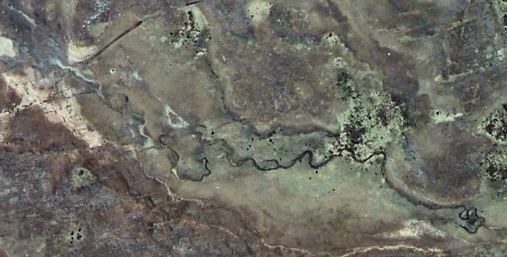 Al: Vattendrag i fast berg bildat erosion och kemisk vittring i kalksten Finns bara i kalkstensområden, tex Öland och Gotland Typiska