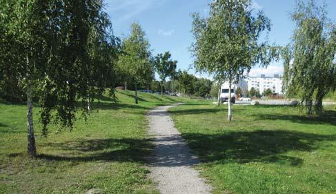 ge Hagsätra IP gs ck ba rla Ha ät Po ra ge dd vä Hu ig ev äg e Fjäder ä g e sv ed v gs Rå aturstråk som består av två större skogspartier avskiljda av Hagsätra IP.