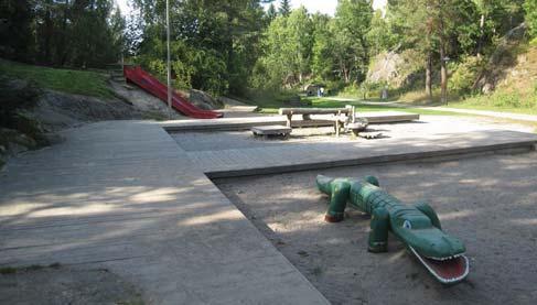 18. HAGSÄTRA CETRU-RÅGSVEDS CETRU Hagsätraväge /ca 750 m DALSTRÅKSPARK Hagsätra Cetrum Olshammarsg. Hagdale Porlabacke Vitrosagata Hela stråket är vackert med e harmoisk skala och e avvägd rumslighet.