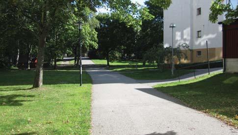 20. GÖTLUDAGATA-RÅGSVEDSVÄGE Götludagata agelugsväge /ca 1,2 km DALSTRÅKSPARK Ormkärrs skola Huddigeväge Ormkärrsväge T Glashammarsgata Hagsätra Cetrum Gåg- och cykelväge utgör ett viktigt