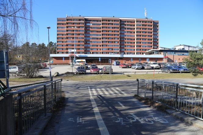 terräng som till viss del är svårtillgänglig 5.