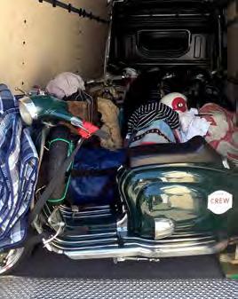 Vi undrar förstås om vår förste Lambretta-förare tillika Crafter-chaufför fortfarande drömmer om moppe åldern, vem åker annars till Italien för att köra skoter under en helg?