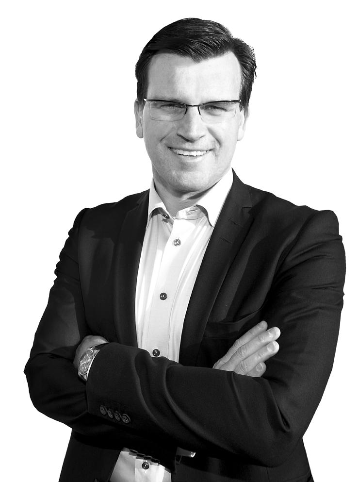 ger ett mycket litet miljöavtryck. Det är svårt att sia om när det blir verklighet och fram till dess måste vi fundera på vad som är det bästa alternativet just nu avseende lätta lastbilar.