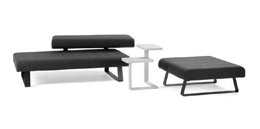 fåtöljer/soffor easychairs/sofas lobby BY FORM US WITH LOVE Byggbart sittsystem med soffa och bänk i 2 storlekar. Soffan har 2 sittytor där den höga också fungerar som ryggstöd.