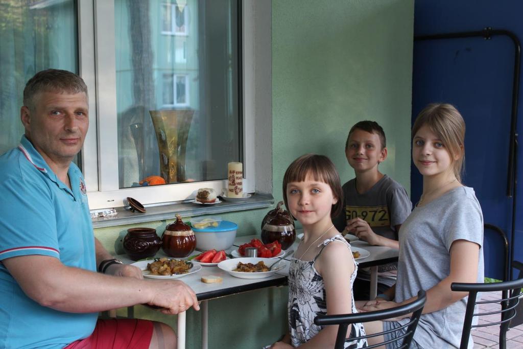 Oleg är en av SOS-föräldrarna i Brovary.