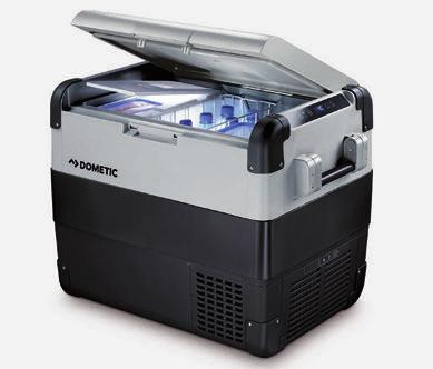 9600000480 HYBRID KYL- OCH FRYSBOX Kraftig kompressorkylning med 230 volt växelström, termoelektrisk kylning på ett 12 volt fordonsbatteri - den här hybridboxen kan båda.