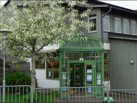 Hantverkskafé Tisdag 6 mars klockan 18:00-20:00 Med Berit Andersson Arrangörer: Orust bibliotek och Studieförbundet Vuxenskolan Bokcafé Onsdag 21 mars